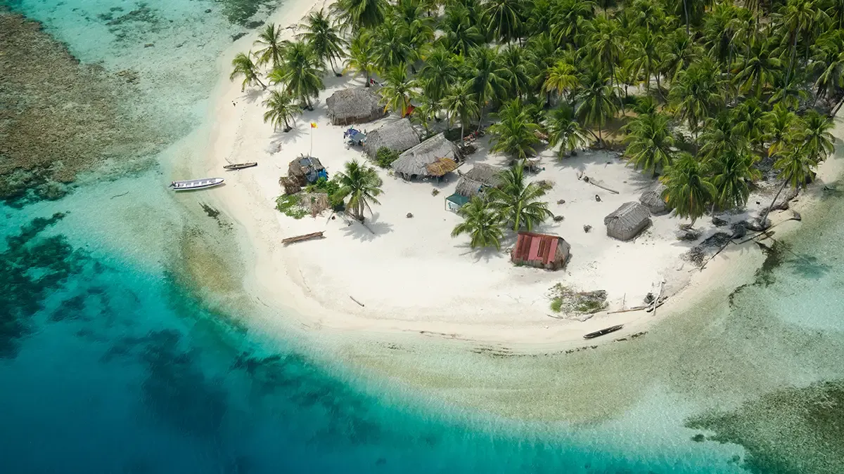 Experience the San Blas Islands aboard Ikigai